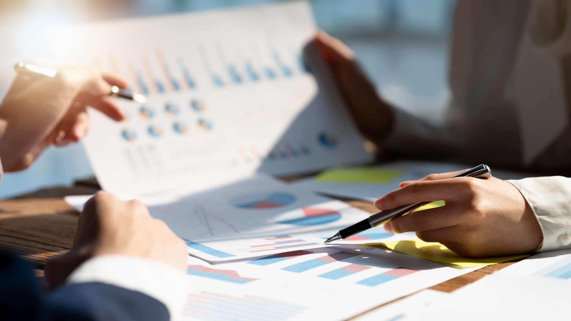 build a sales compensation plan featured image build a sales compensation plan featured image