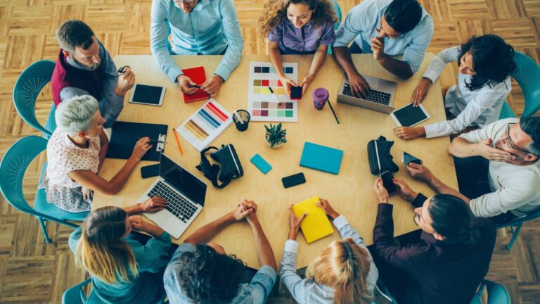 why modern property managers need tech to survive featured image
