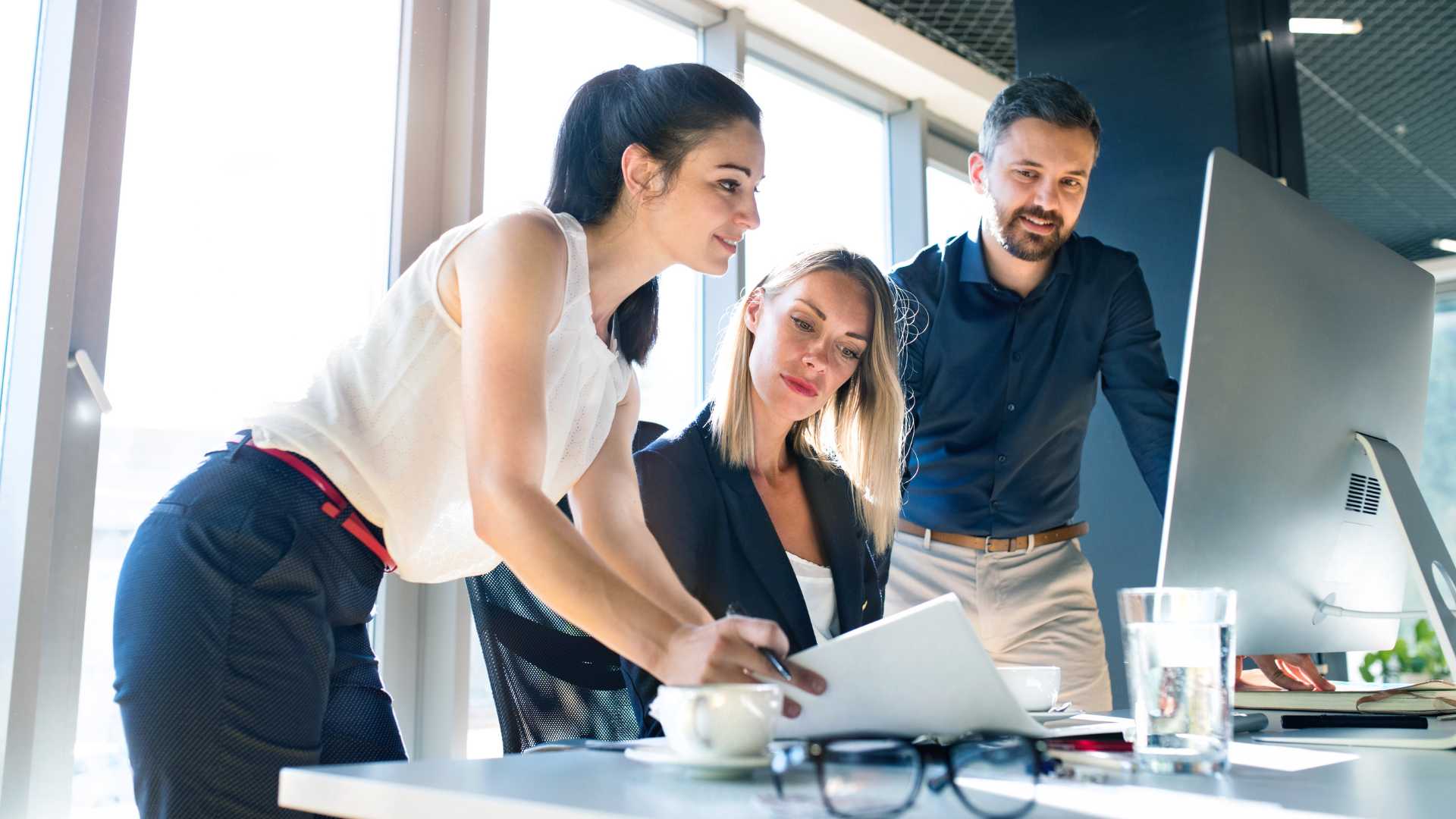 AI compliance and ethics in sales featured image AI compliance and ethics in sales featured image