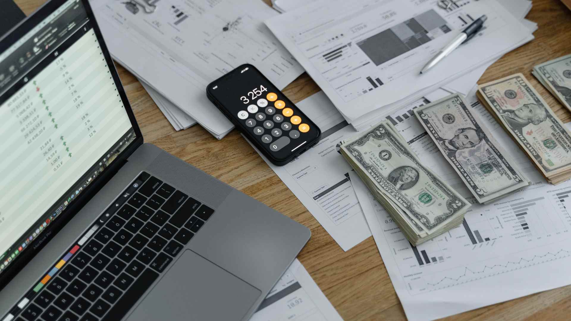 complex compensation plans featured image complex compensation plans featured image