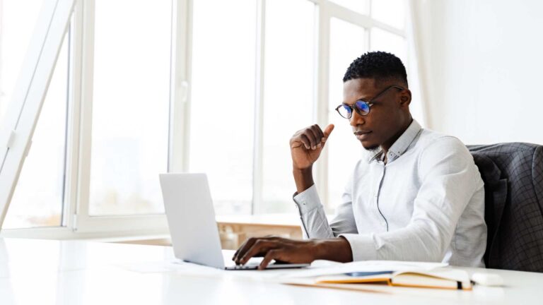 how to a b test ai personalization in a cold email campaign featured image