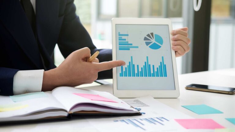 sales plan sample featured image