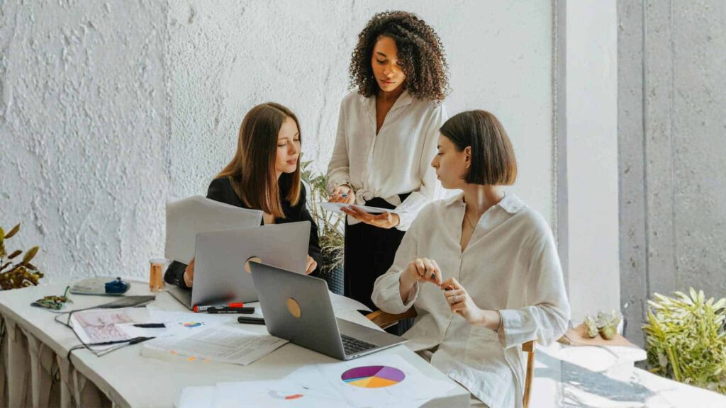 how to work with revops to identify ai automation opportunities for sales featured image