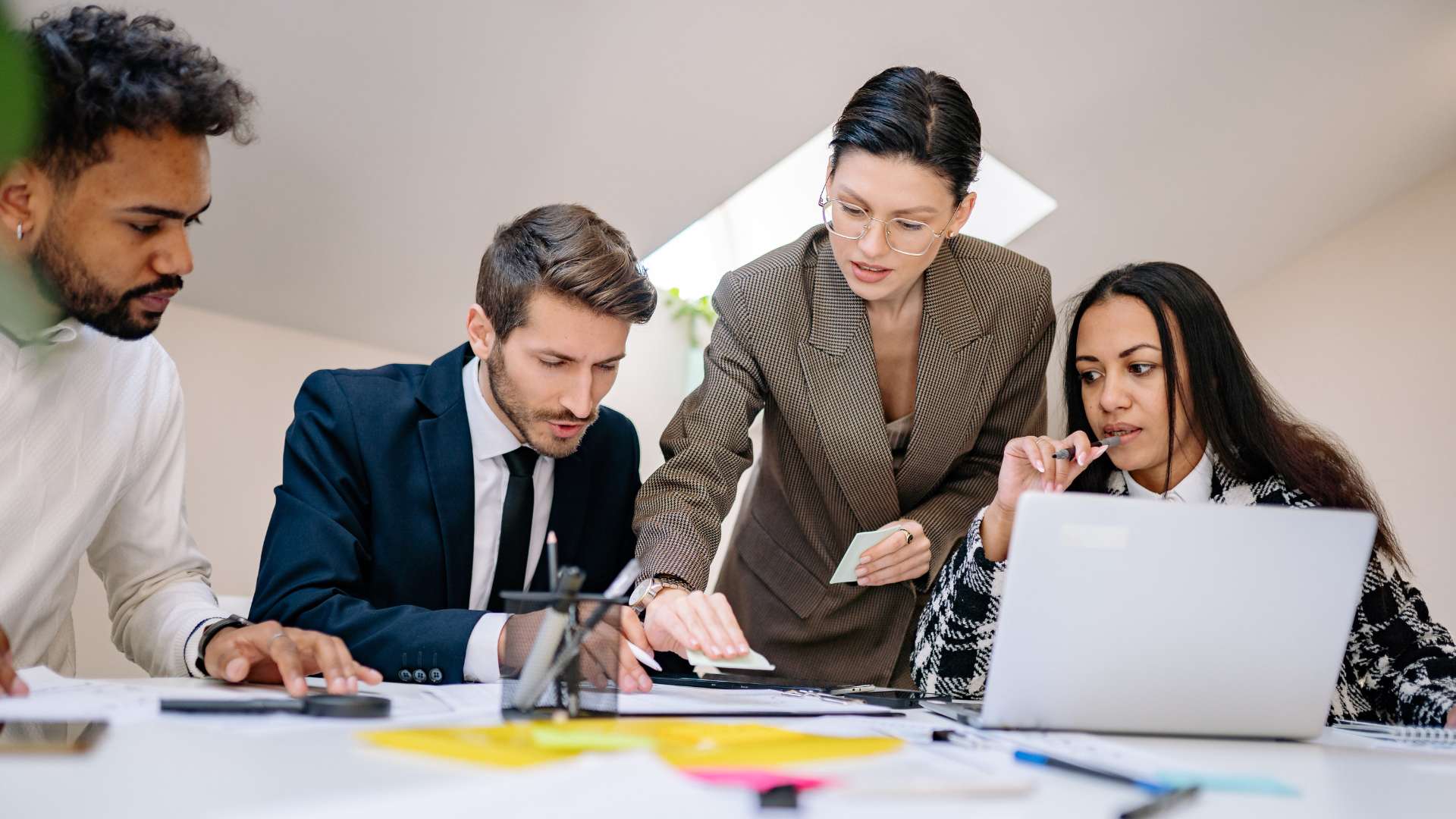 how to identify a lead-to-pipeline bottleneck for an ai agent pilot featured image how to identify a lead-to-pipeline bottleneck for an ai agent pilot featured image