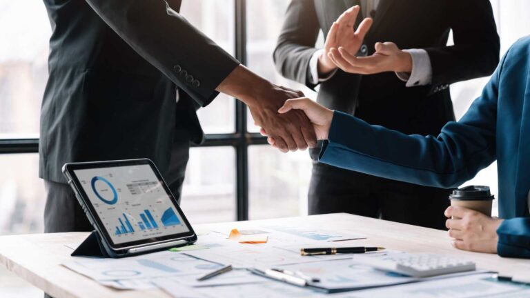 customer acquisition cost featured image