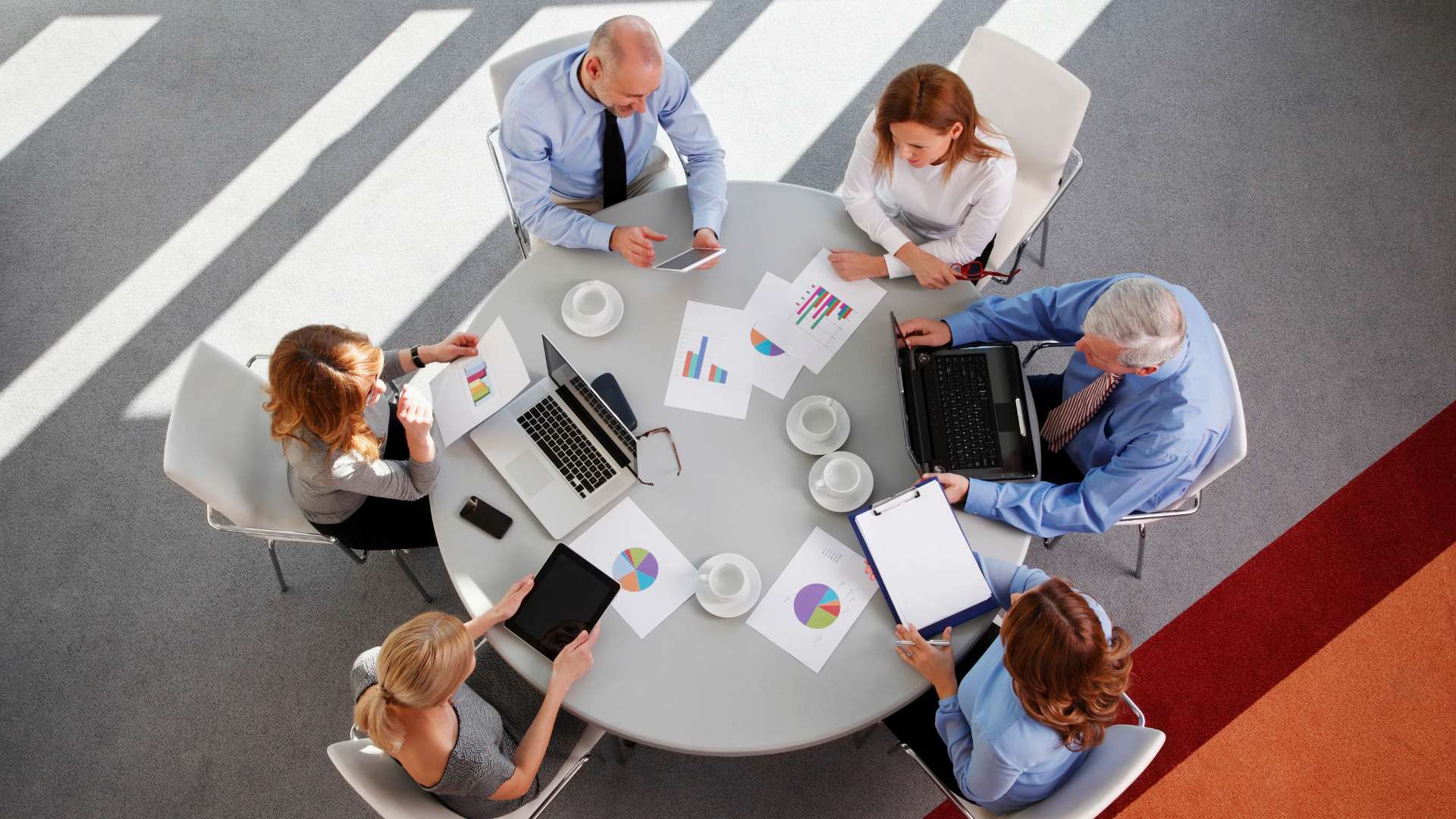 sales leader b2b marketing featured image sales leader b2b marketing featured image